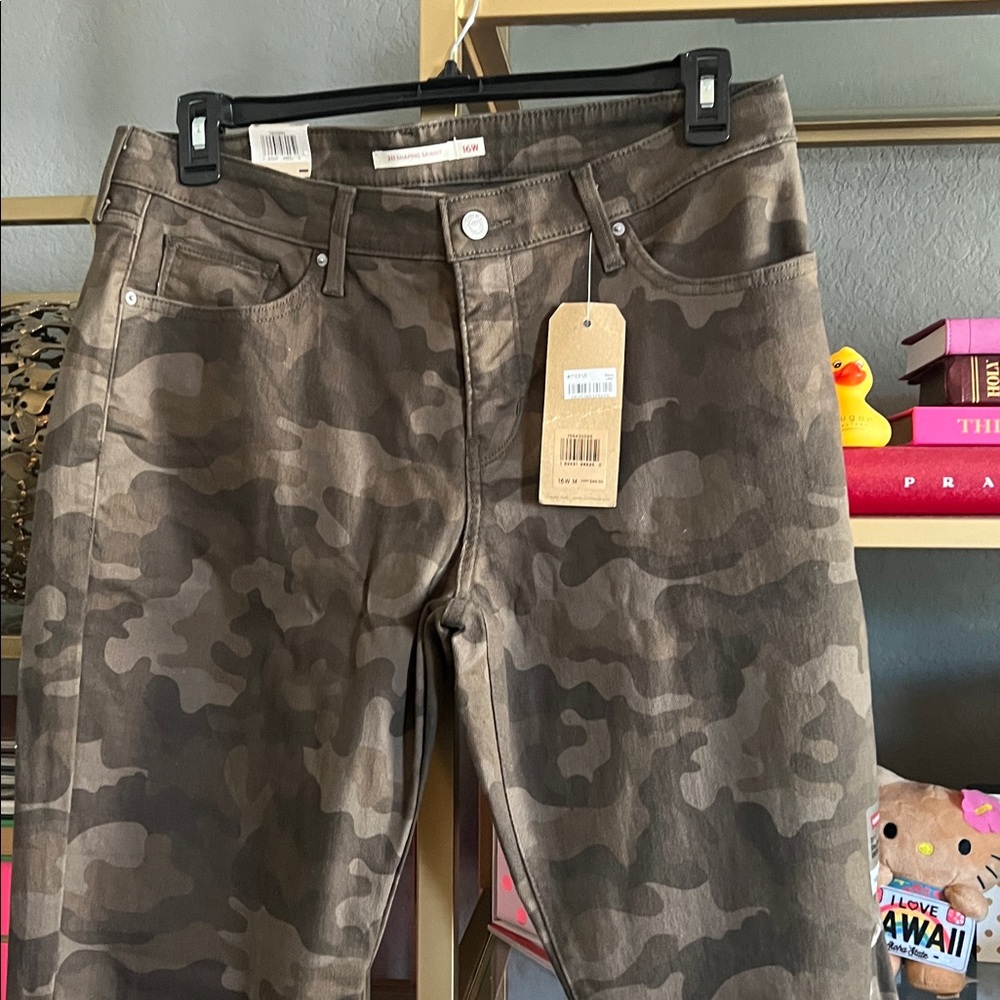 Levi's Brown Camouflage Jeans 16W